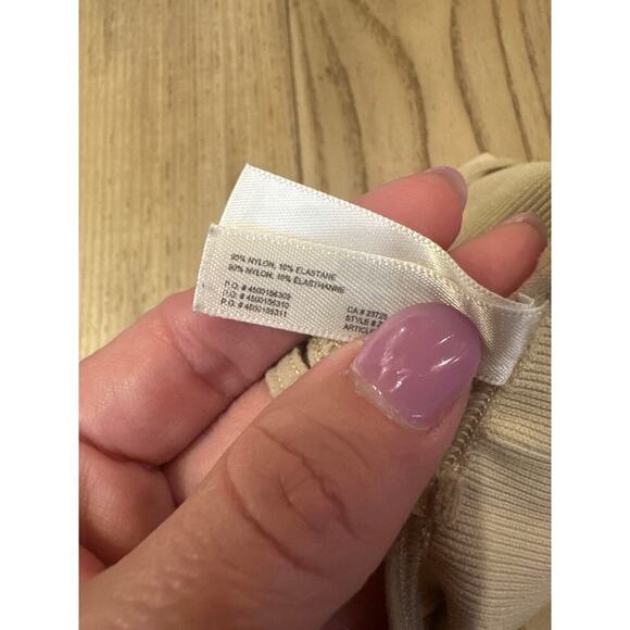 Aritzia Talula Ribbed Bra Top Womens XSmall beige - Picture 5 of 5